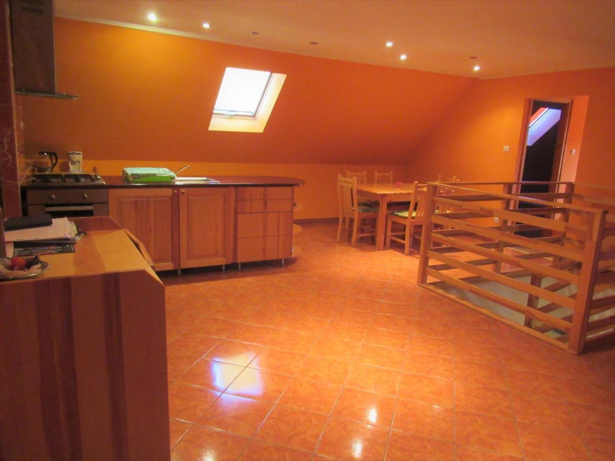 Menyhart Apartman Gyenesdiason 6 Fo Reszere Εξωτερικό φωτογραφία