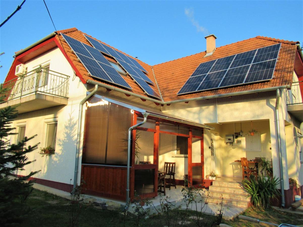 Menyhart Apartman Gyenesdiason 6 Fo Reszere Εξωτερικό φωτογραφία